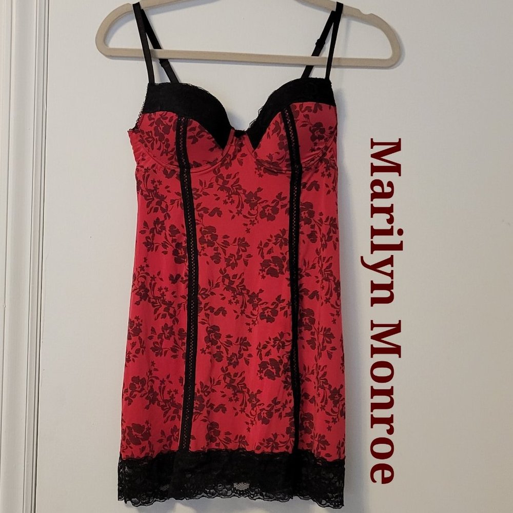 Marilyn Monroe red & black intimate apparel teddy slip Sz: M